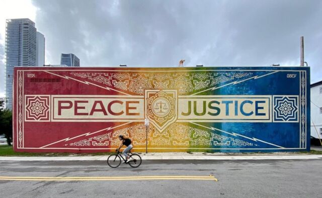 Thanks @kaotik954 for this throwback photo of the “Peace and Justice” mural in collaboration with graffiti legend and friend @riskrock in Miami during Art Basel, 2012. –S⁠
⁠
#OBEY #RISK