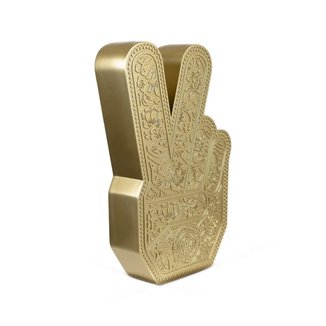 The “Peace Fingers (Gold)” collectible sculpture, created in collaboration with @beyondthestreetsart, will be available on my website on Thursday, July 25th @ 10 AM PT. Limited to just 250 pieces, each box purchased through my website comes signed.

Peace isn’t the absence of disagreement, but the ability to resolve it without violence. Achieving peace requires more thought, kindness, diplomacy, and creativity. -Shepard⁠
⁠
Peace Fingers Collectible (Gold), 2024⁠
Debossed Epoxy Resin⁠
Custom Printed Box with Lid⁠
Signed by Shepard Fairey⁠
12 in (30.48 cm) height⁠
Limited Edition of 250
$450

Available Thursday, July 25th @ 10 AM PT on store.obeygiant.com