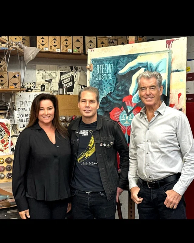 I want to congratulate @piercebrosnanofficial on his very impressive performance in the series @mobland_pplus, directed by @guyritchie. Pierce is fantastic in the show as is the rest of the stellar cast. Last year I collaborated with Pierce on a print project, helping to develop one of his great paintings into a screen print. Many people may not realize that Pierce is not just an iconic actor, but also a very talented visual artist. Check out a couple of his Lino-cut prints! Pierce and his wife @keelyshayebrosnan visited my studio and we had a great time talking about art and a slew of other things that matter in the world. I feel very fortunate to know Pierce and Keely and to have witnessed the creativity, compassion, and generosity they bring to everything they do.
-Shepard