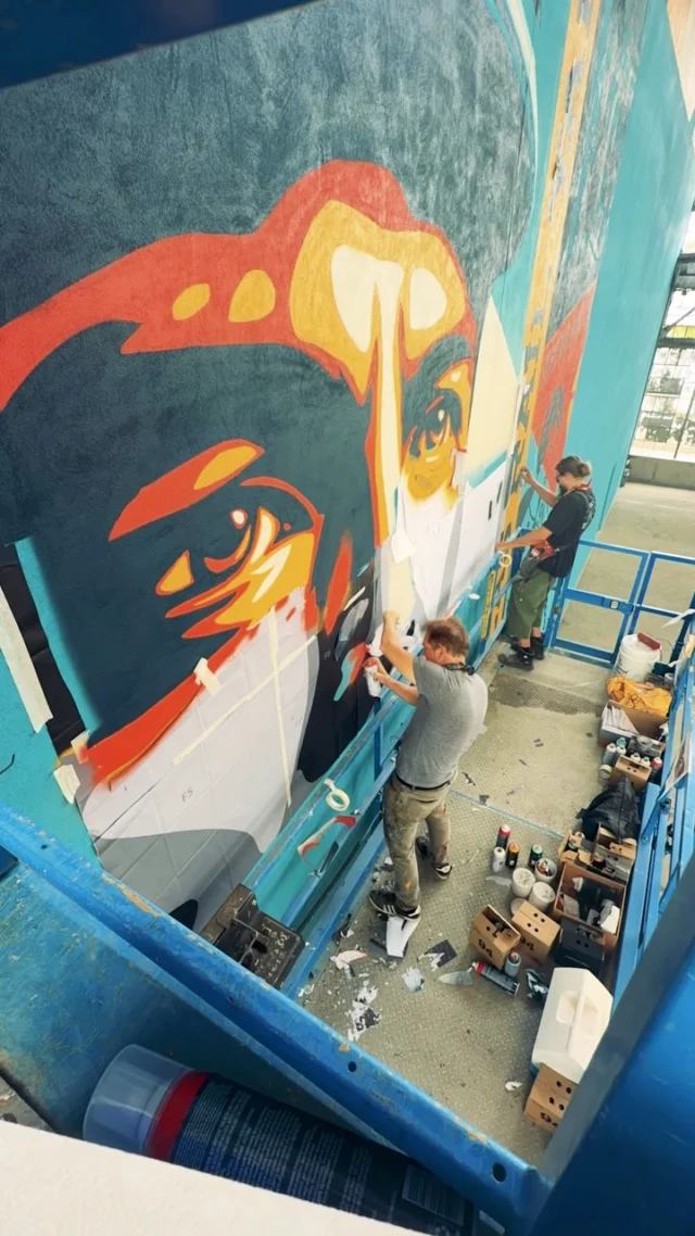 My team and I just finished this “People Power Mosaic” mural at the Barelas Rail Yards in Albuquerque, New Mexico. The location has historical significance as one of the economic drivers that helped to build Albuquerque. I was educated by the city’s arts and culture team, as well as by stakeholders from several local communities, about the rail yards, the culture of Albuquerque, and symbols of New Mexico. I’m incredibly grateful for the education and trust given to me to take on this mural and the kind welcome I’ve been given. Thanks to @mayorkeller, @cabqculture, @abqpublicart, @railyardsmarket.abq, and @VisitABQ for their support and guidance. And thanks to my team for their hard work along with me for several long hot days to complete this project. Four and a half days in the heat in that space was grueling enough, so imagine a lifetime of work in those yards! It is humbling to have that perspective. Thanks again everyone! – Shepard

Video by: @jonathanfurlong